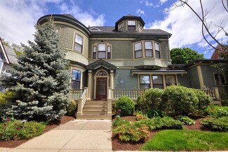 14 Wellington St Unit 1, Arlington, MA 02476