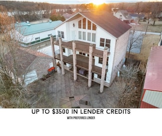 10732 Lakeside Rd, Lowell, AR 72745