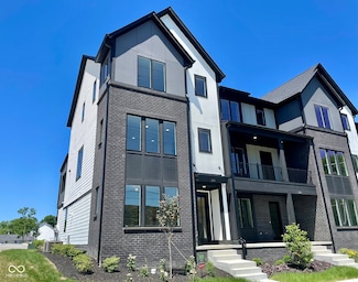 379 S Cherry St, Westfield, IN 46074