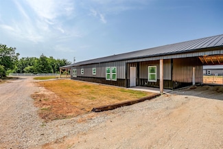 4712 B S Keller Rd, Mineral Wells, TX 76067