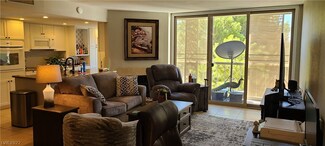 725 N Royal Crest Cir Unit 252, Las Vegas, NV 89169