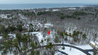22 Bluestone Ln, York, ME 03909