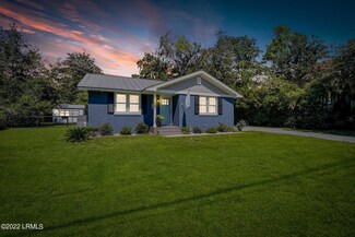1112 Battery Creek Rd, Beaufort, SC 29902