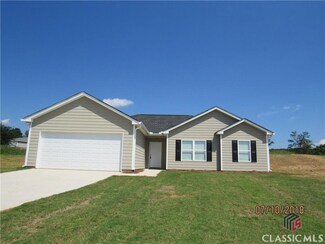 107 Grandview Dr, Jefferson, GA 30549