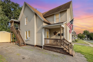 11 Hallenbeck Ave, Geneva, NY 14456