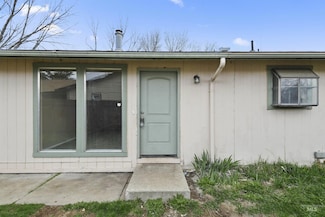 10399 W Irving Ct, Boise, ID 83704