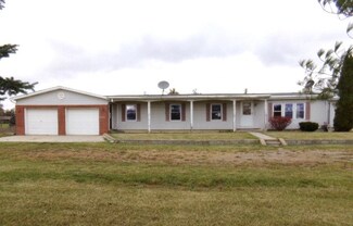 5813 County Road 34, Butler, IN 46721