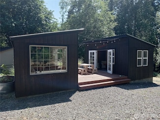 90 Maple St, Quilcene, WA 98376