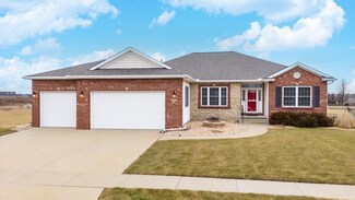 2210 Holbrook Dr, Normal, IL 61761