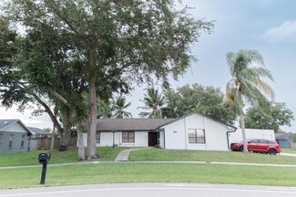 420 La Mancha Ave, Royal Palm Beach, FL 33411