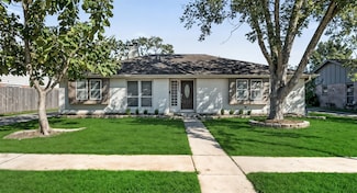 8902 Langdon Ln, Houston, TX 77036