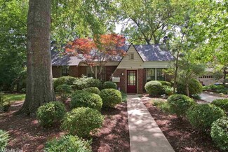 7 Lombardy Ln, Little Rock, AR 72207