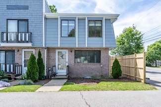 329 W Main St Unit 30, Hyannis, MA 02601