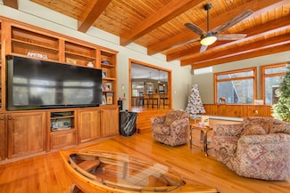 48 Maple Manor Rd, Center Conway, NH 03813