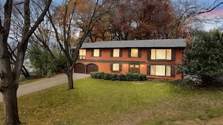 1533 Clare Ln, Wayzata, MN 55391