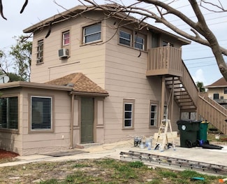 402 N A St, Lake Worth, FL 33460