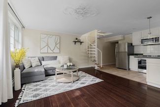 26 Inman St Unit 1D, Cambridge, MA 02139