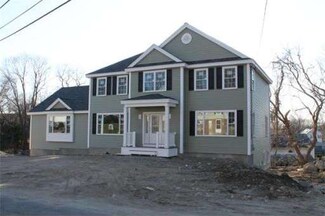11 Shield St, Woburn, MA 01801