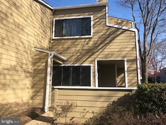 1980A Villaridge Dr Unit A, Reston, VA 20191