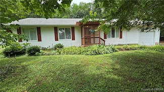 82 Southwind Dr, Mathews, VA 23109