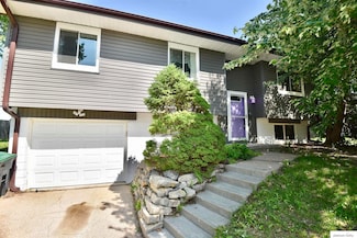 3913 N 212th St, Elkhorn, NE 68022