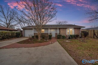 418 Monroe Dr NW, Decatur, AL 35601