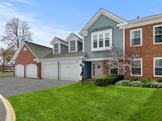 1008 Butternut Ln Unit C, Mount Prospect, IL 60056
