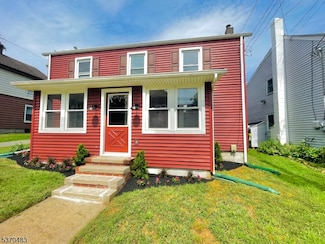 147 Main St, Whitehouse Station, NJ 08889