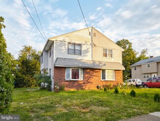 6833 Lee Ave, Pennsauken, NJ 08110