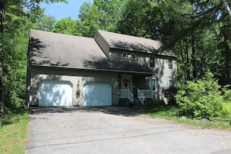 21 Port Wedeln Rd, Wolfeboro, NH 03894