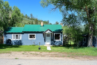 711 Maple St, Hot Sulphur Springs, CO 80451
