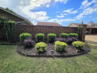 2715 Greenbriar Dr, Jonesboro, AR 72401