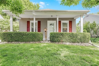 1503 S Spring St, Independence, MO 64055