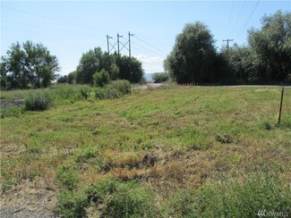 308 W 1st Ave, Kittitas, WA 98934