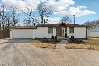 1066 N Main St, Amherst, OH 44001