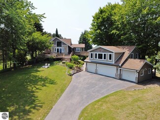 2466 S Cherry Tree Ln, Suttons Bay, MI 49682