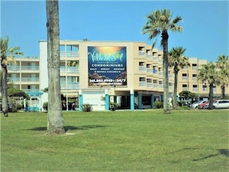 3938 Surfside Blvd, Corpus Christi, TX 78402