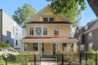 157 Aspinwall Ave, Brookline, MA 02446