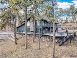 4811 Cliff Dr, Rapid City, SD 57702