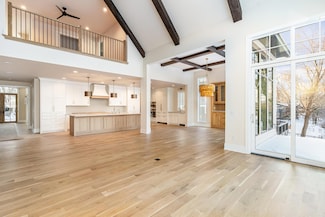 6300 Brookview Ave, Edina, MN 55424