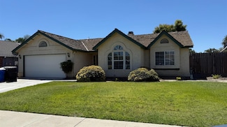 777 E Encore Dr, Hanford, CA 93230