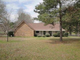1442 W Parks Rd, Raymond, MS 39154