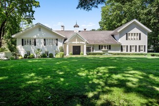 21 Byfield Ln, Greenwich, CT 06830