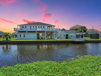 2583 Breaker Dr, Port Bolivar, TX 77650