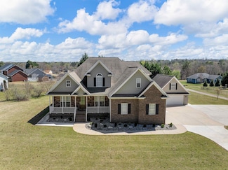 196 Crow Rd, Inman, SC 29349