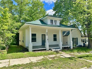 206 S Main St, Trenton, MO 64683