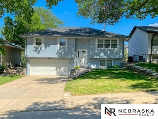 4909 S 79th St, Omaha, NE 68127