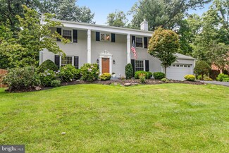 3710 Acosta Rd, Fairfax, VA 22031