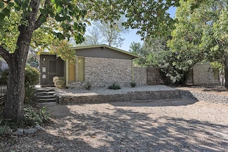 1119 Mariposa Dr Unit B, Austin, TX 78704