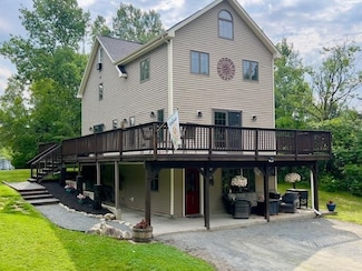 113 Appletree Ln, Newport, VT 05855